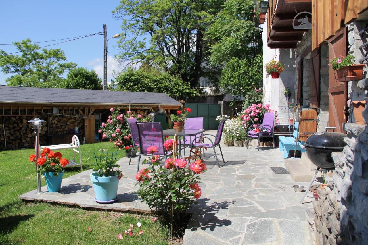 Bed and Breakfast Juste Pour Le Plaisir Saint-Pierre-dʼAlbigny Exteriér fotografie